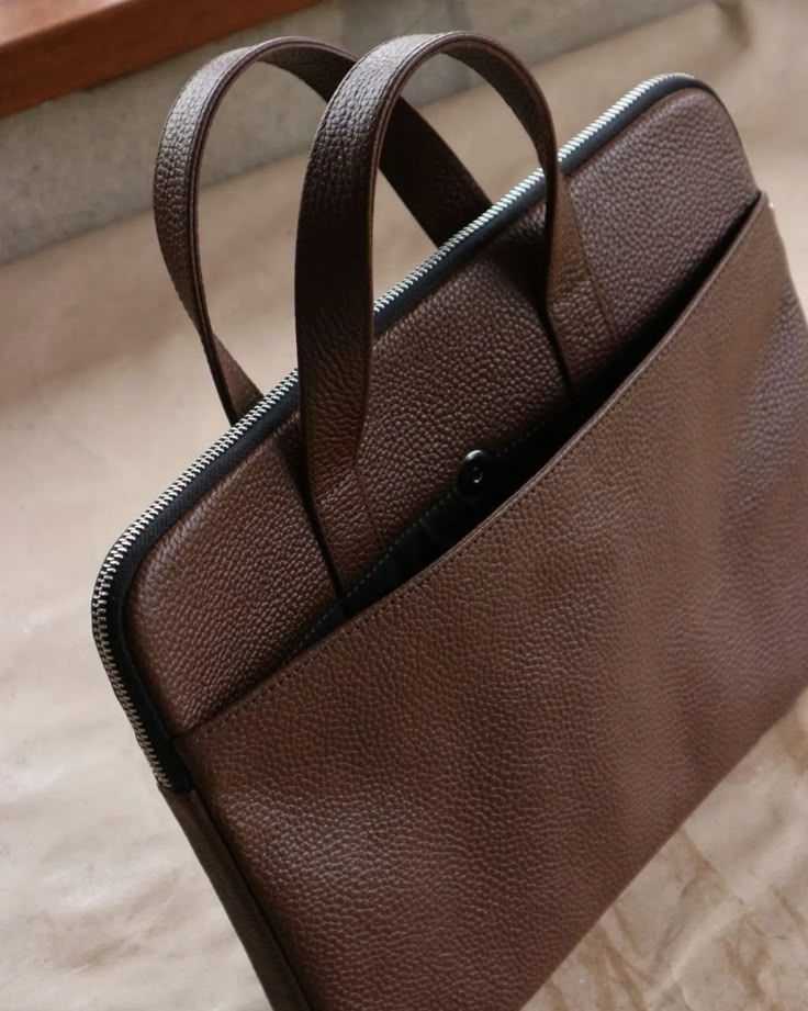 Custom leather laptop bag
